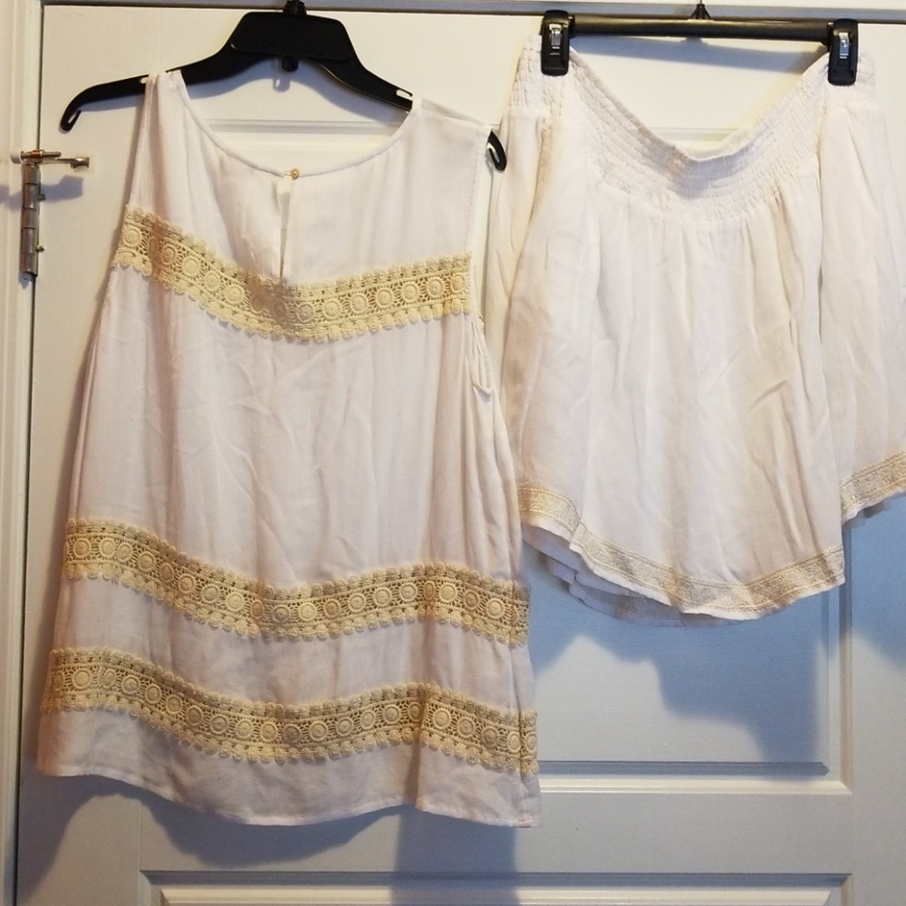 Outfit - Picture 2 of 4